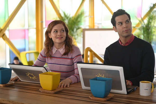 Photo Flash: See Skylar Astin, Jane Levy, & More in a First Look at ZOEY'S EXTRAORDINARY PLAYLIST Image