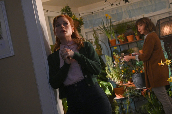 Photo Flash: See Skylar Astin, Jane Levy, & More in a First Look at ZOEY'S EXTRAORDINARY PLAYLIST Image