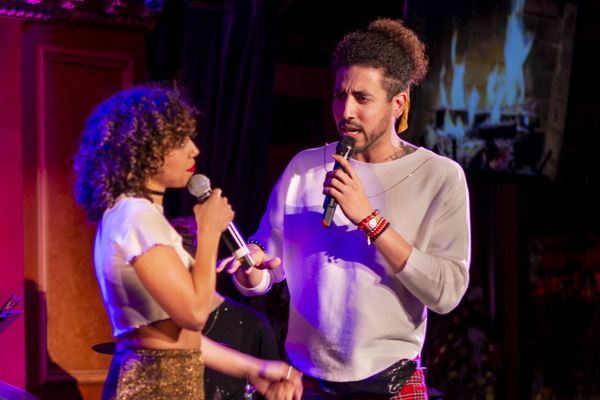 Photo Flash: The Saunders Family In FAMILY DINNER: HOLIDAY EDITION At Feinstein's/54 Below Image