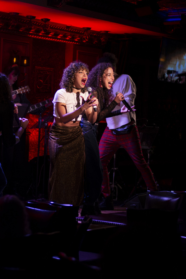 Photo Flash: The Saunders Family In FAMILY DINNER: HOLIDAY EDITION At Feinstein's/54 Below Image
