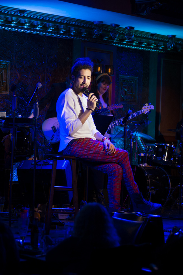 Photo Flash: The Saunders Family In FAMILY DINNER: HOLIDAY EDITION At Feinstein's/54 Below Image