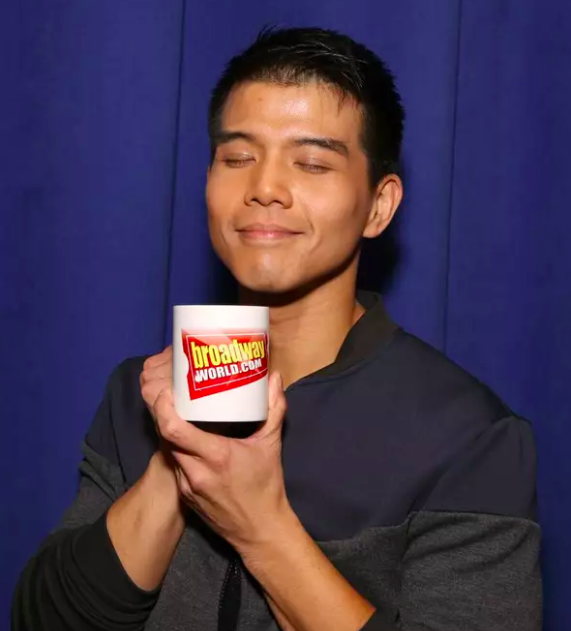 Wake Up With BWW 12/27: A SOLDIER'S PLAY Begins Previews, and More! Image