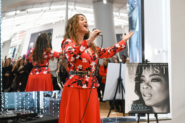 Photo Flash: Melissa Errico Performs At The Purist Holiday Party At BCBGMAXAZRIA On Fifth Avenue 