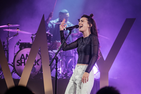 Photo Flash: Keith Urban, Amy Shark, and John Butler Perform at the Grand Opening of the Sydney Coliseum Theatre, West HQ  Image