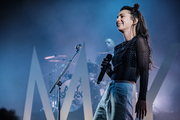 Photo Flash: Keith Urban, Amy Shark, and John Butler Perform at the Grand Opening of the Sydney Coliseum Theatre, West HQ  Image