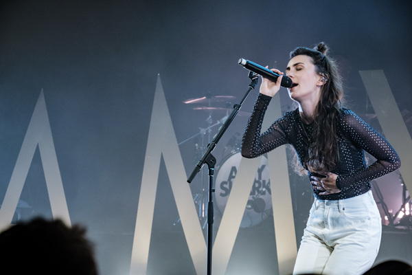 Photo Flash: Keith Urban, Amy Shark, and John Butler Perform at the Grand Opening of the Sydney Coliseum Theatre, West HQ 