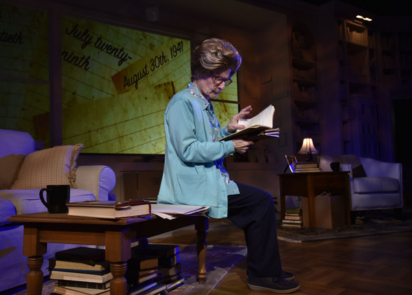 Photo Flash: BECOMING DR. RUTH Opens Friday At Orlando Shakes! Image