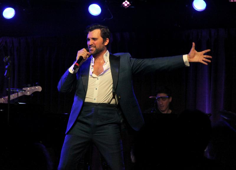 Review: AN EVENING WITH JUAN PABLO DI PACE Melds Old Hollywood Glamor with Rock Star Electricity At The Green Room 42 