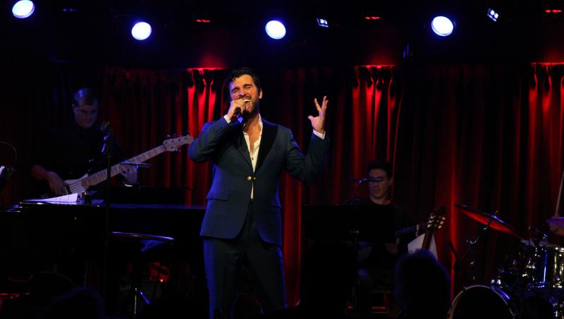 Review: AN EVENING WITH JUAN PABLO DI PACE Melds Old Hollywood Glamor with Rock Star Electricity At The Green Room 42 