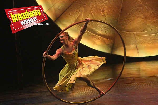 Photo Flash: First Look at CIRQUE DU SOLEIL LUZIA at the Royal Albert Hall Image