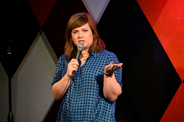 Photo Flash: Gloria Steinem and More at Ms. Foundation for Women's Comedy Night at Carolines on Broadway  Image