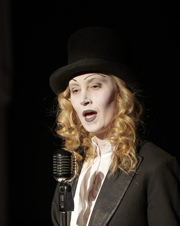 Photo Flash: First Look at FALLING IN LOVE AGAIN at King's Head Theatre Image