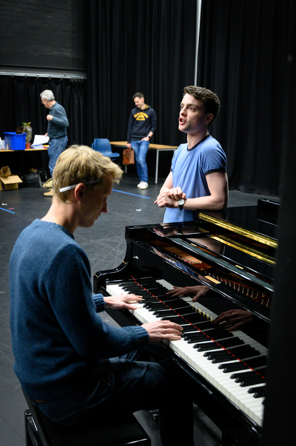 Photo Flash: In Rehearsal With THE HISTORY BOYS at Wolverhampton Grand Image