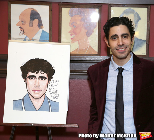 Photo Coverage: Damon Daunno of OKLAHOMA! Receives Sardi's Portrait Image