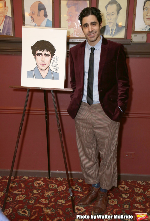 Photo Coverage: Damon Daunno of OKLAHOMA! Receives Sardi's Portrait Image