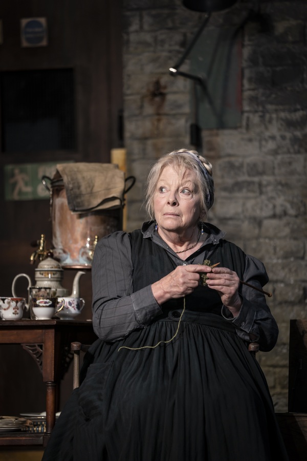 Photo Flash: First Look at UNCLE VANYA at the Harold Pinter Theatre Image