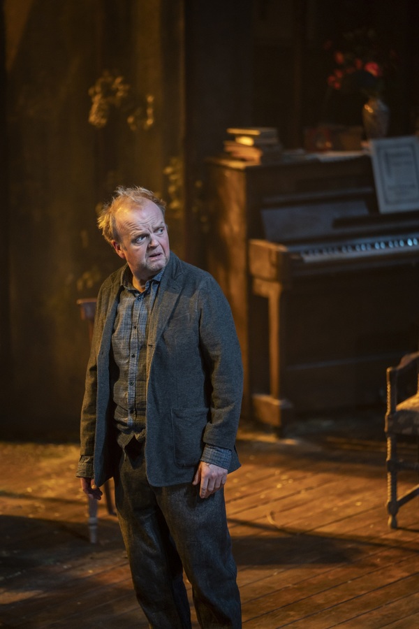 Photo Flash: First Look at UNCLE VANYA at the Harold Pinter Theatre Image