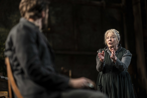 Photo Flash: First Look at UNCLE VANYA at the Harold Pinter Theatre Image