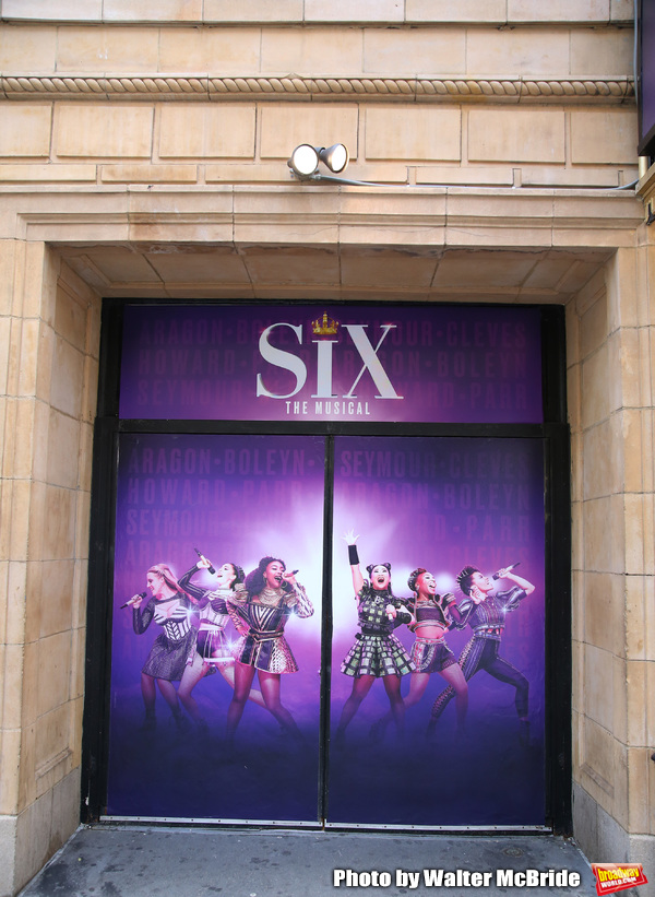 Up on the Marquee: SIX Image