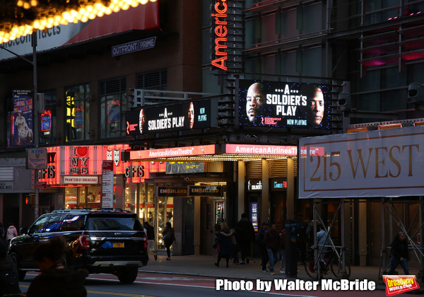 Up on the Marquee: A SOLDIER'S PLAY Image