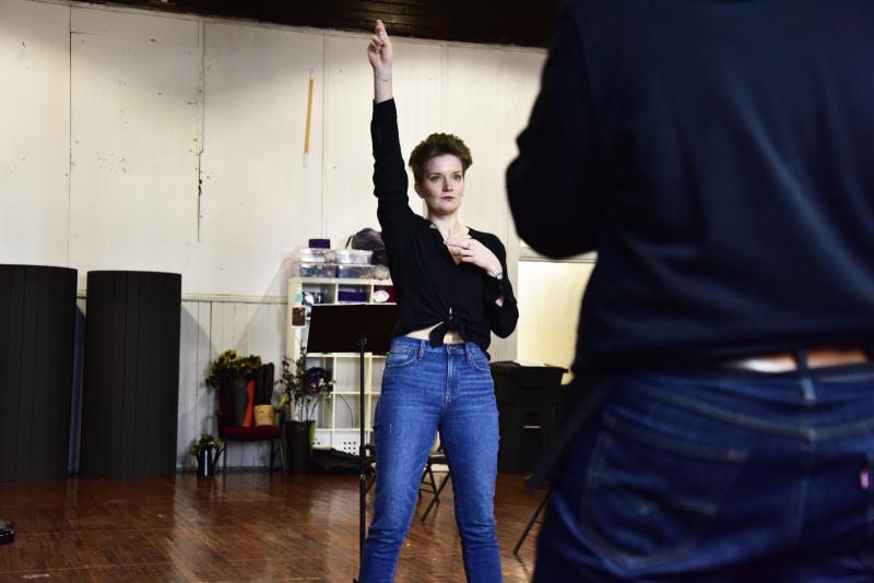 Interview: On Site Opera Talks Location Specific DAS BARBECÜ Image