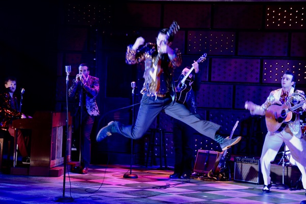 Photo Coverage: The Cast of MILLION DOLLAR QUARTET Take Opening Night Bows Image