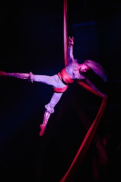 Guest Blog: Director Joanna Vymeris On Combining Poetry and Circus in SKY IN THE PIE 