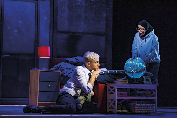 Photo Flash: First Look at the New Cast of EVERYBODY'S TALKING ABOUT JAMIE Image