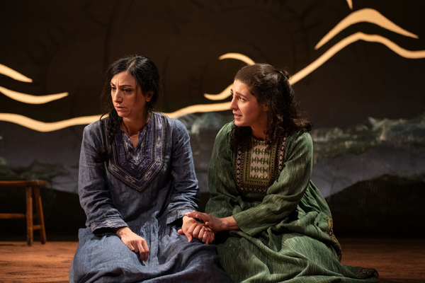 Photo Flash: First Look at A THOUSAND SPLENDID SUNS at Arena Stage Image