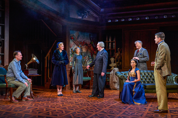 Photo Flash: First Look at Production Photos of THE CAT AND THE CANARY Image