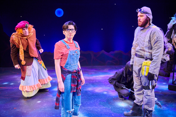 Photo Flash: First Stage Presents A WRINKLE IN TIME Image