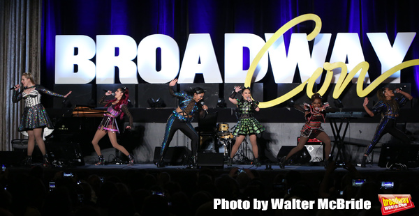 Photo Coverage: BroadwayCon Gives Fans a First Look at SIX, COMPANY, SING STREET, MRS. DOUBTFIRE, and More! Image
