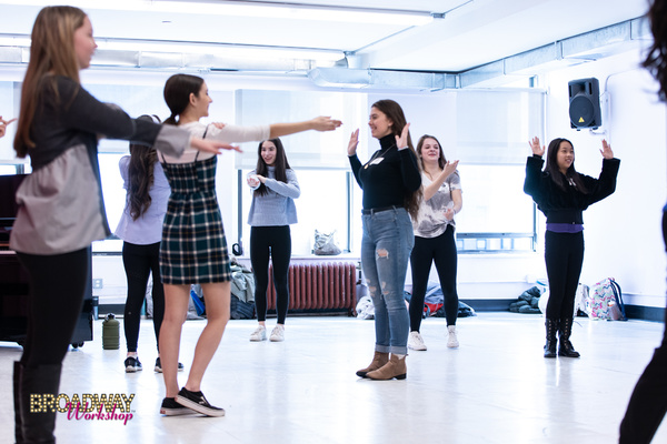 Photo Flash: Laura Osnes, Kyle Selig, and Tommy Bracco Host Broadway Workshop Master Classes 