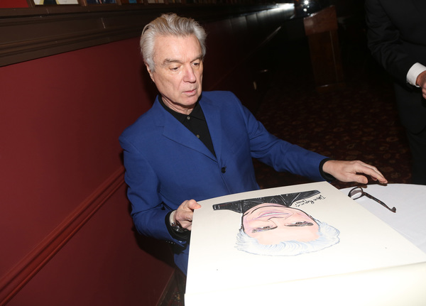 Photo Coverage: AMERICAN UTOPIA's David Byrne Celebrates New Sardi's Portrait Image