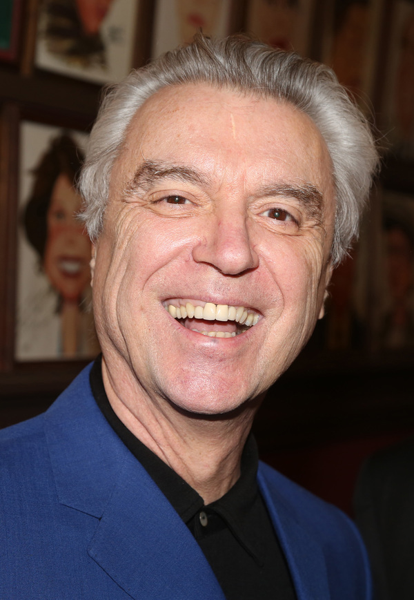 Photo Coverage: AMERICAN UTOPIA's David Byrne Celebrates New Sardi's Portrait Image