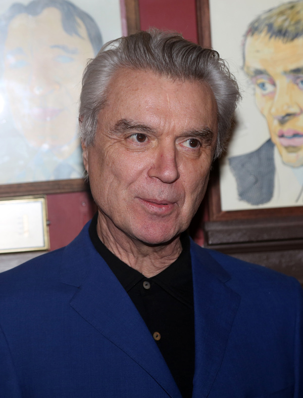 Photo Coverage: AMERICAN UTOPIA's David Byrne Celebrates New Sardi's Portrait Image