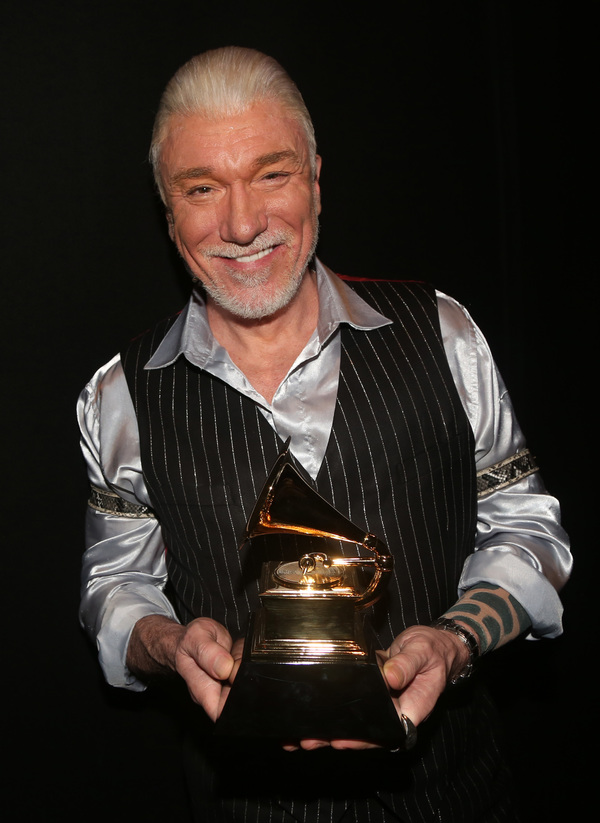 Photo Flash: The Cast of HADESTOWN Celebrates Their Grammy Win Image