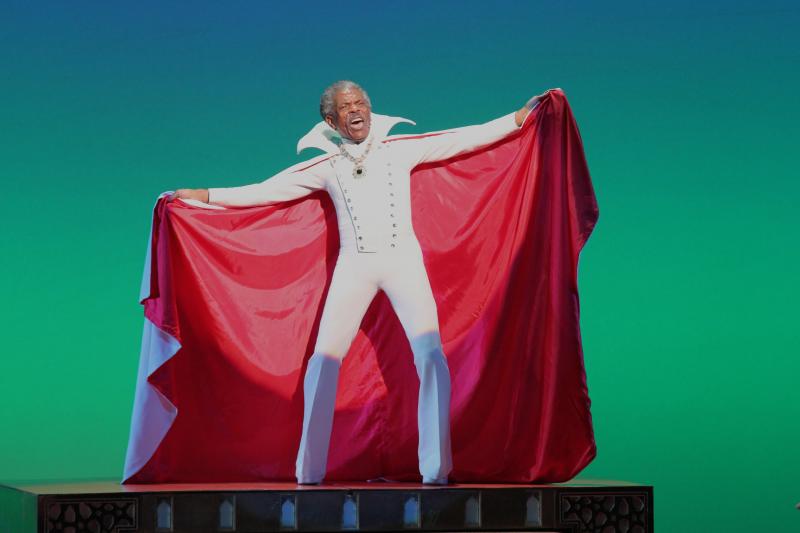 BWW Dance: Honoring André De Shields for Black History Month Image