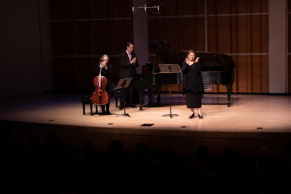 Photo Flash: PREFORMANCES WITH ALLISON CHARNEY at Merkin Hall at Kaufman Music Center Image