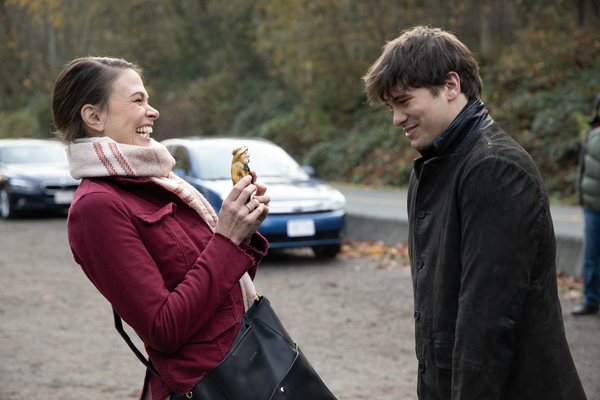 Photo Flash: Get a First Look at Sutton Foster on A MILLION LITTLE THINGS Image