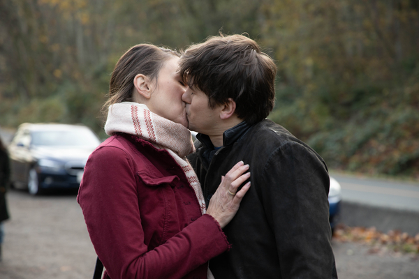 Photo Flash: Get a First Look at Sutton Foster on A MILLION LITTLE THINGS Image