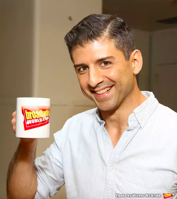 Wake Up With BWW 2/5: PLAZA SUITE Begins Pre-Broadway Run in Boston and More! Image