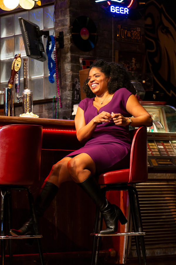 Photo Flash: First Look at Huntington Theatre Company's SWEAT Image