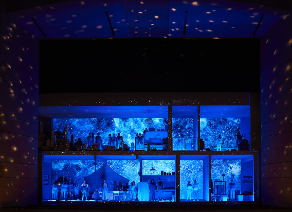 Photo Flash: Canadian Opera Company's New Production of HANSEL & GRETEL Image