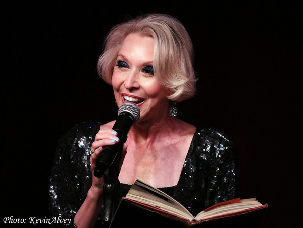 Photo Flash: Julie Halston Returns To Birdland Image
