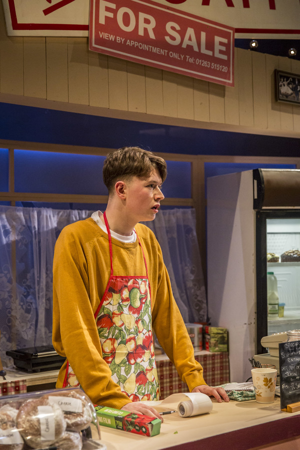 Photo Flash: First Look at TIME AND TIDE at the Park Theatre Image