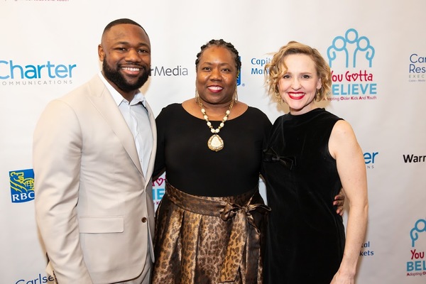 Ty Montgomery, his mom, Lisa Montgomery, and Anika Larsen Photo