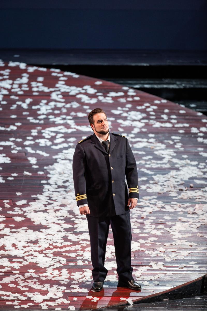 Interview: Brian Jagde of MADAME BUTTERFLY at Lyric Opera of Chicago 