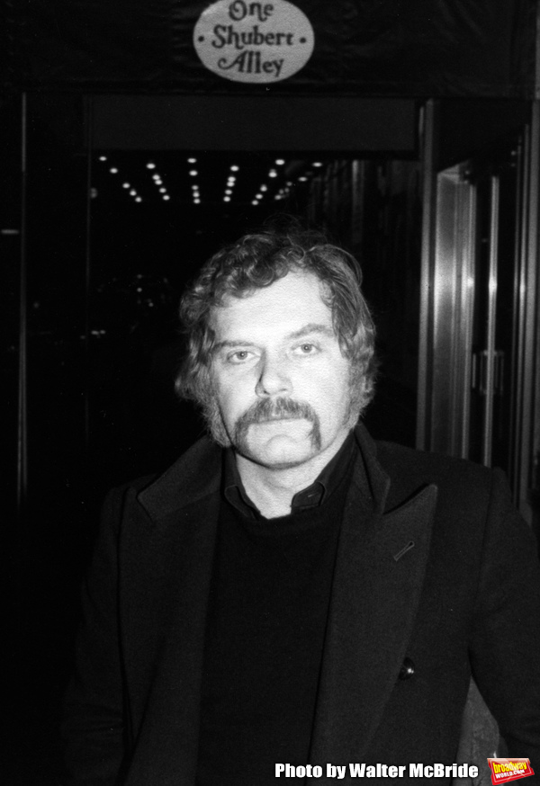 Kevin Conway in Shubert Alley after a performance in “The Elephant Man” at the Bo Photo