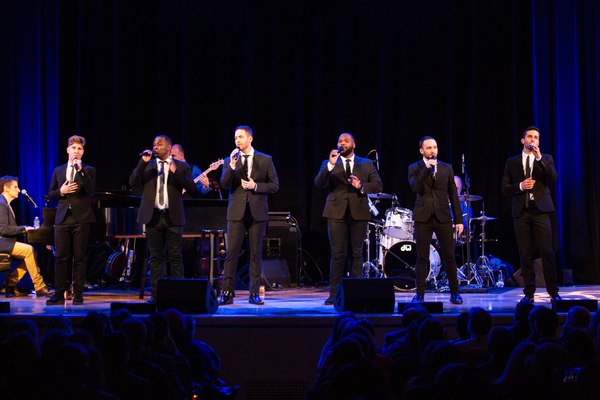 Photo Flash: VOICES FOR THE VOICELESS Welcomes Brian Stokes Mitchell, Andrea Martin and More Image